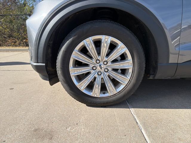 Used 2023 Ford Explorer Limited w/ Limited Technology Package image 9