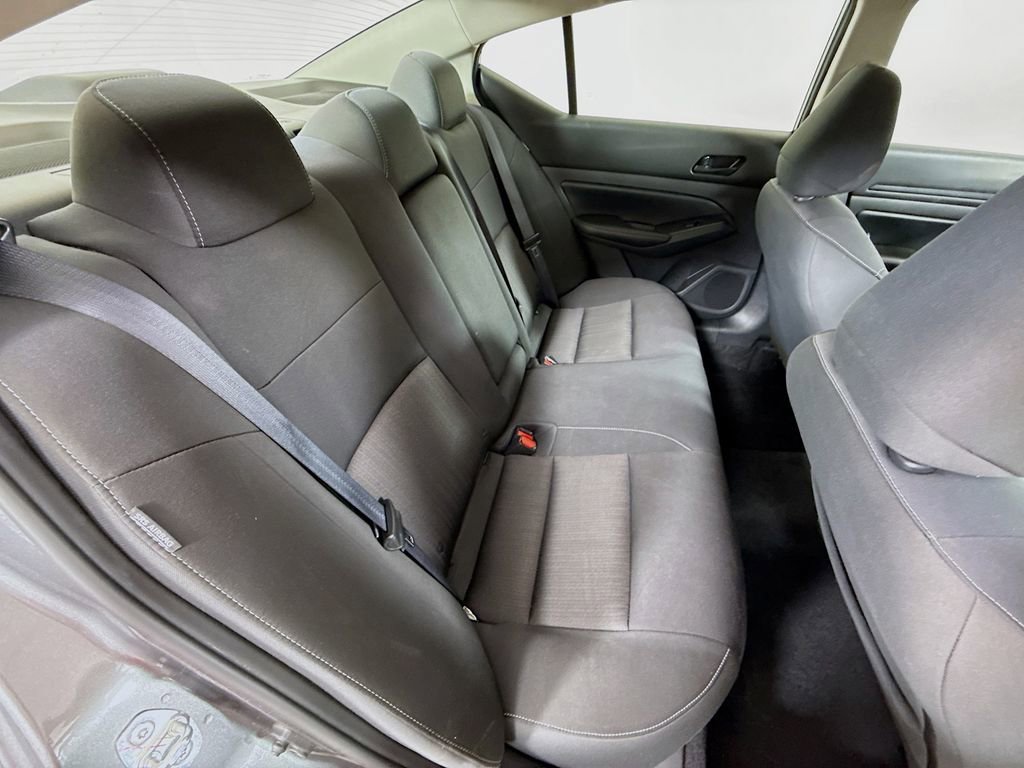 Used 2024 Nissan Altima 2.5 SV image 24