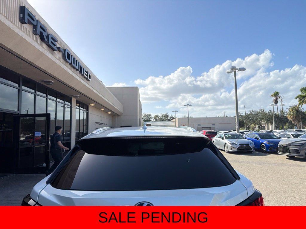 Certified 2022 Lexus RX 450h AWD w/ Luxury Package image 7