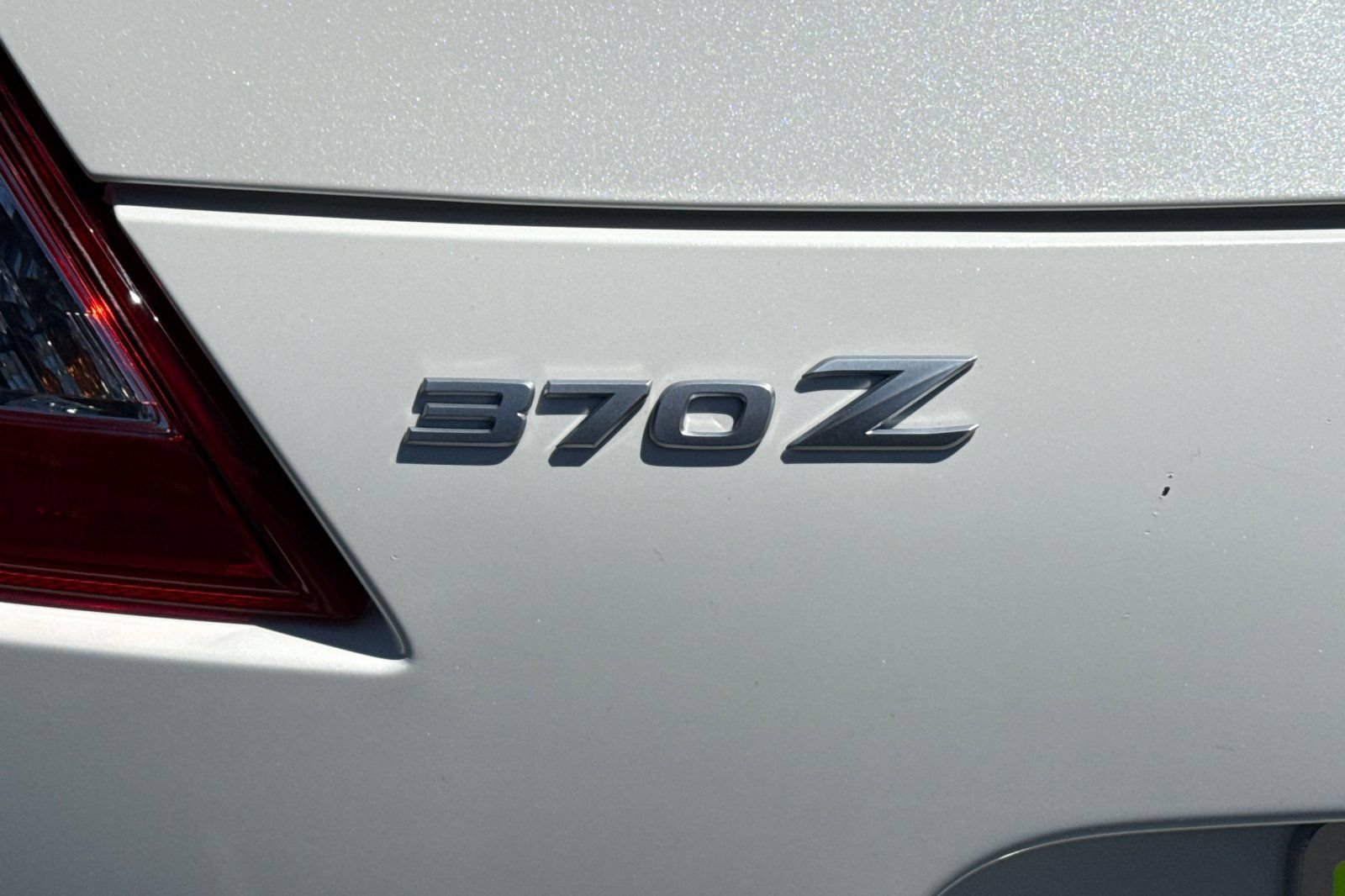 Used 2014 Nissan 370Z Touring RWD image 12