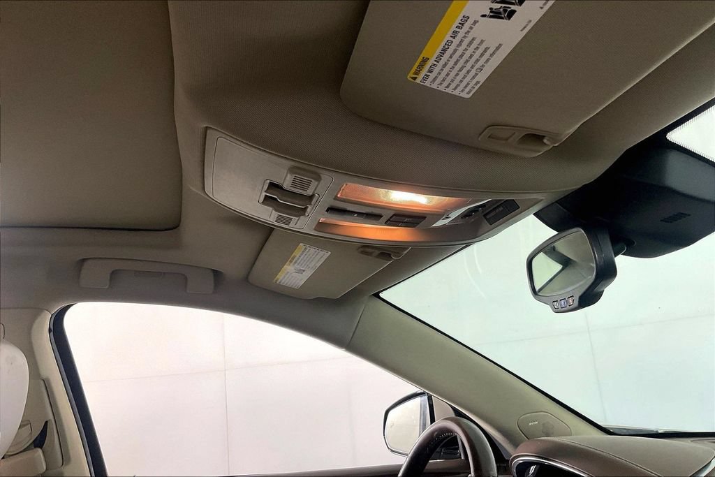 Used 2016 Cadillac SRX Luxury w/ Driver Awareness Package FWD image 21