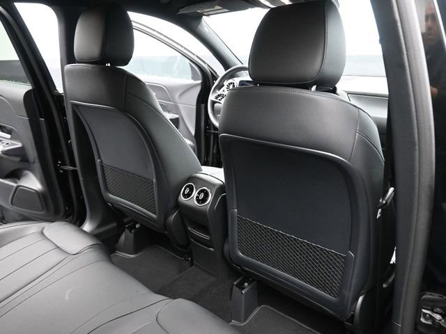 New 2025 Mercedes-Benz GLA 250 image 24