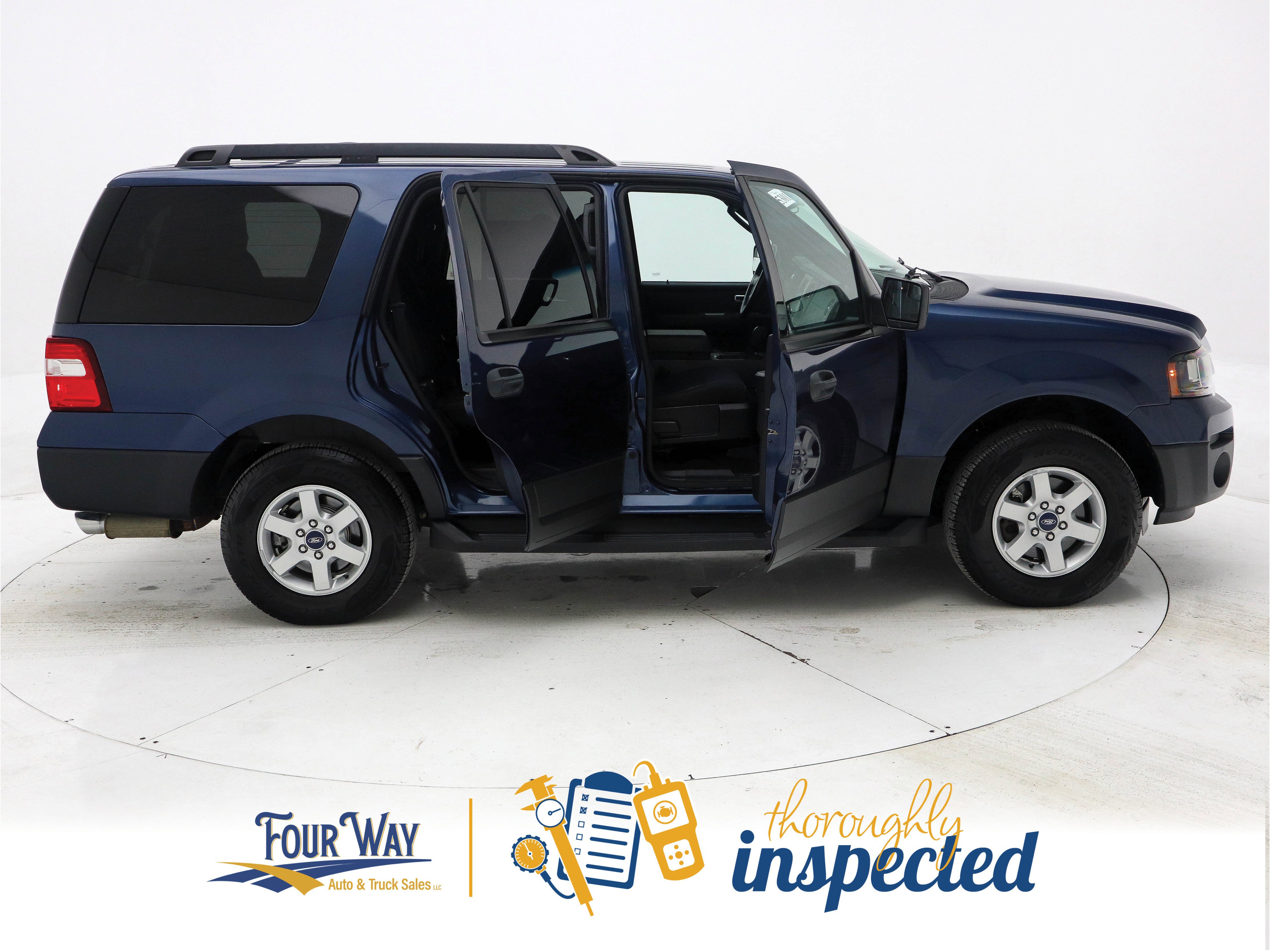 Used 2016 Ford Expedition XL w/ Equipment Group 101A image 3