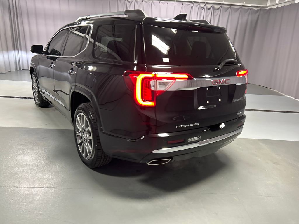 Used 2023 GMC Acadia Denali w/ Denali Ultimate Package image 5