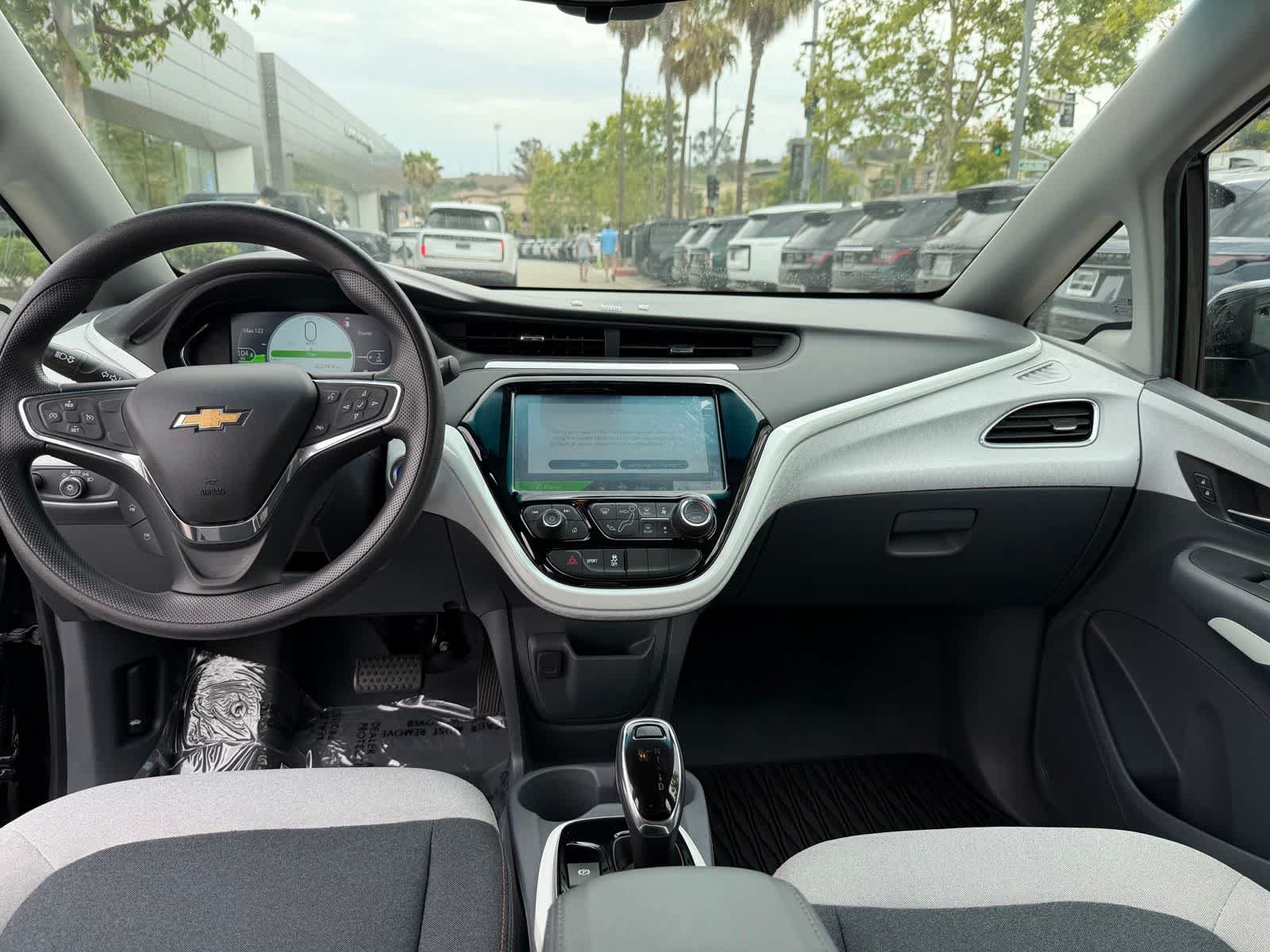 Used 2020 Chevrolet Bolt LT FWD image 16