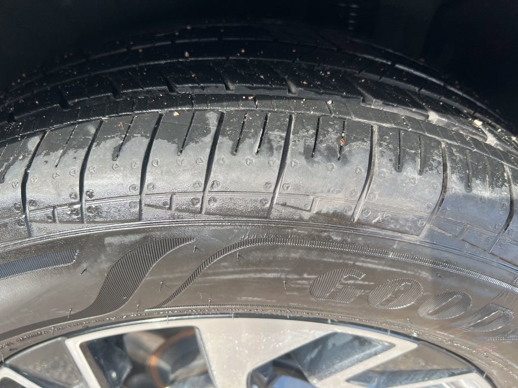 Certified 2025 Kia Sportage EX image 42