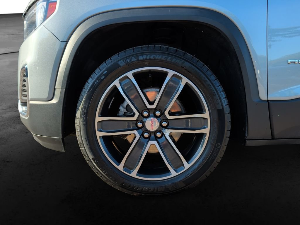 Used 2023 GMC Acadia SLT w/ Preferred Package AWD/4WD image 9