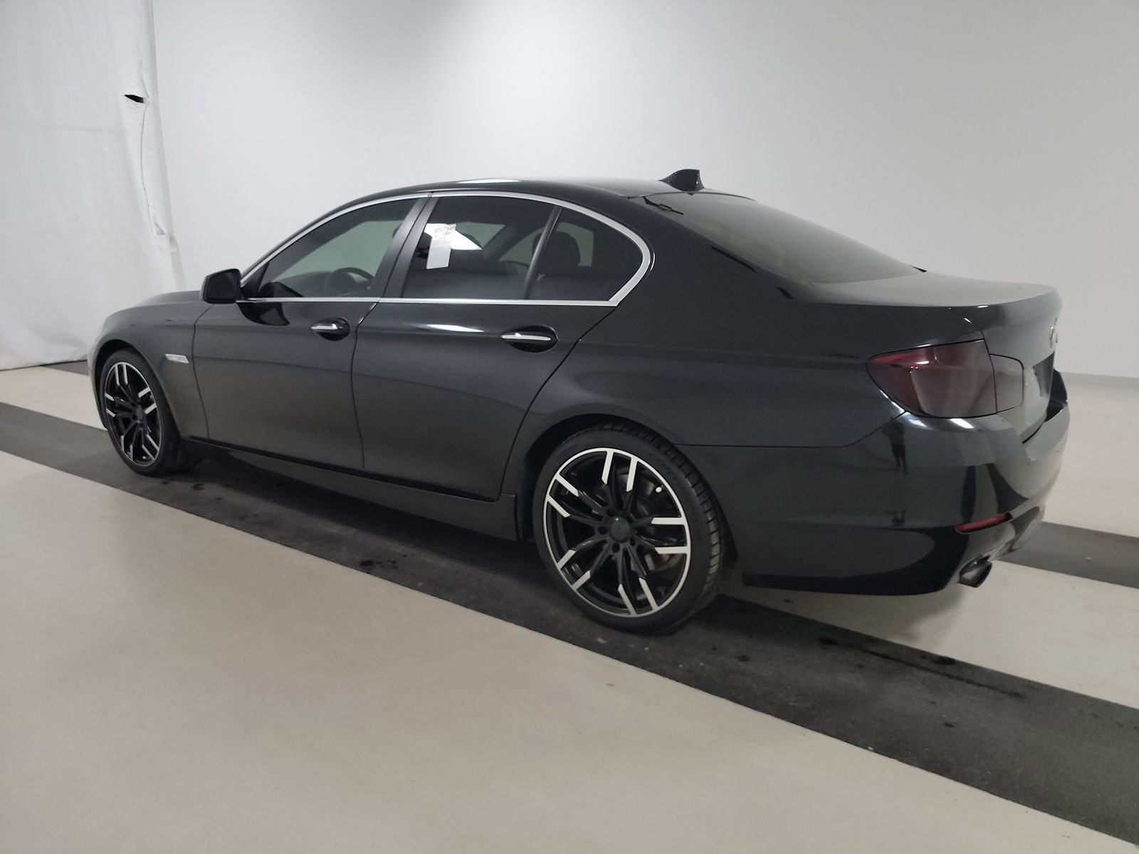 Used 2013 BMW 535i Sedan RWD image 4