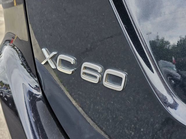Used 2010 Volvo XC60 T6 AWD/4WD image 6