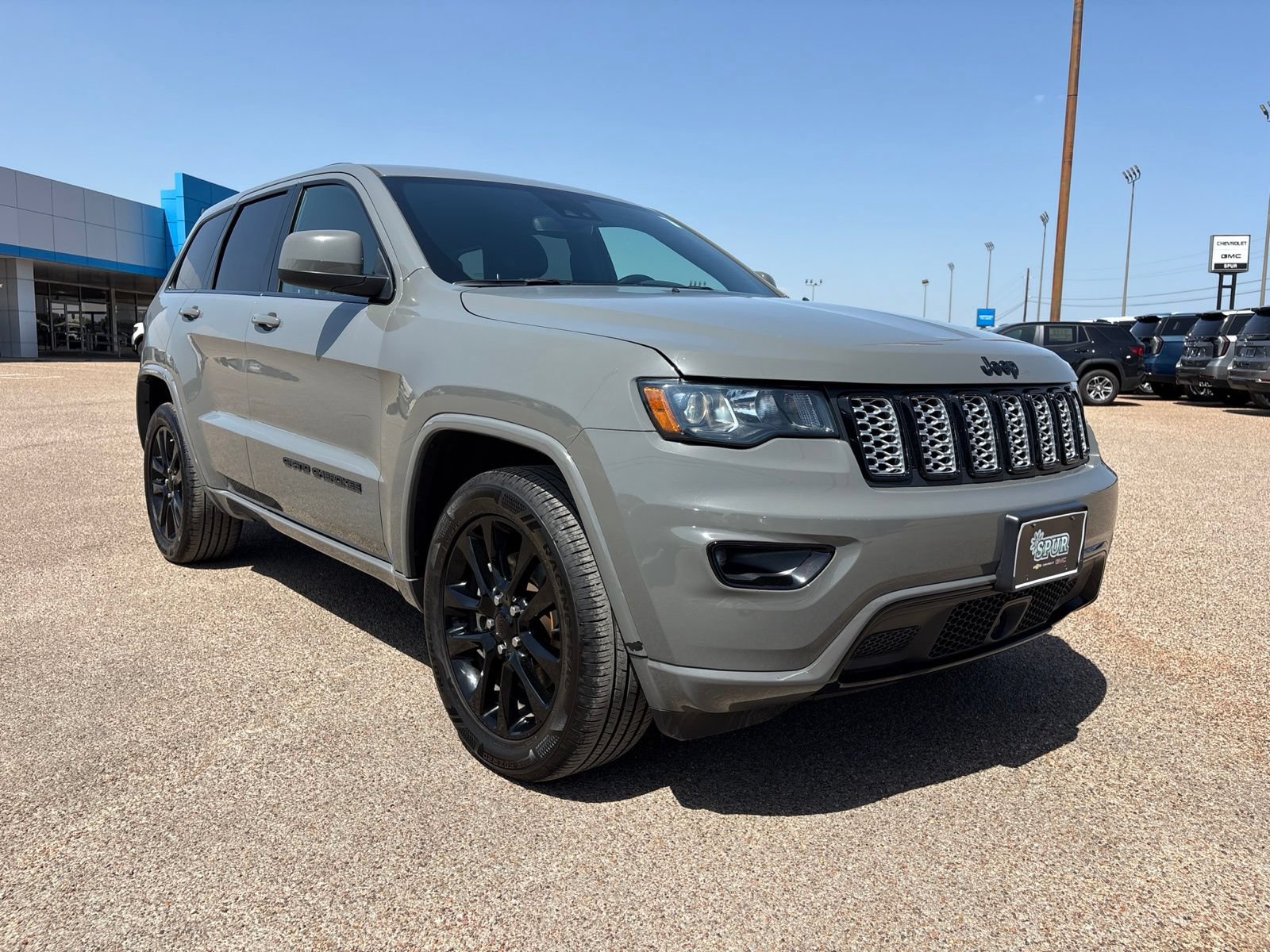 Used 2021 Jeep Grand Cherokee Laredo X RWD image 8
