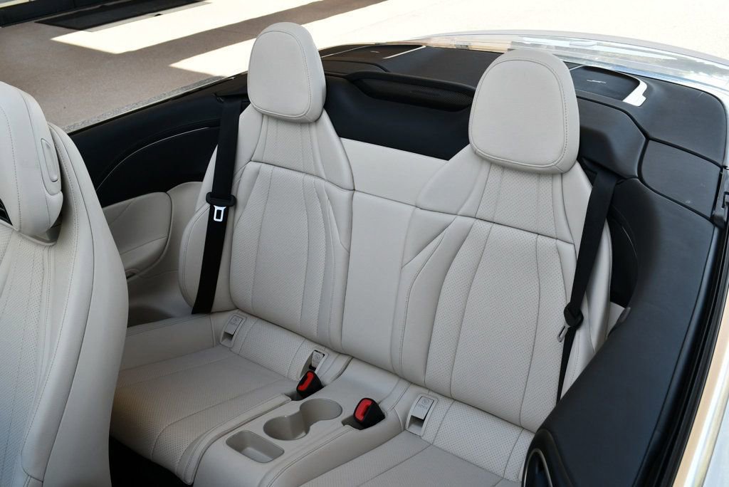 Used 2025 Mercedes-Benz CLE 300 4MATIC Cabriolet image 15