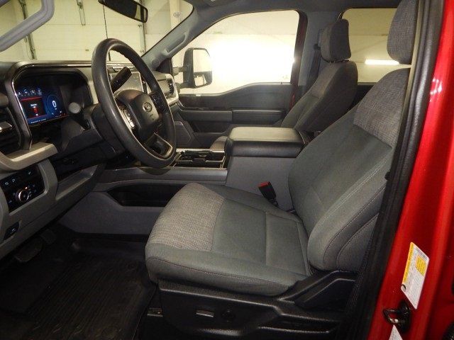 Used 2023 Ford F350 XLT w/ Black Appearance Package image 14