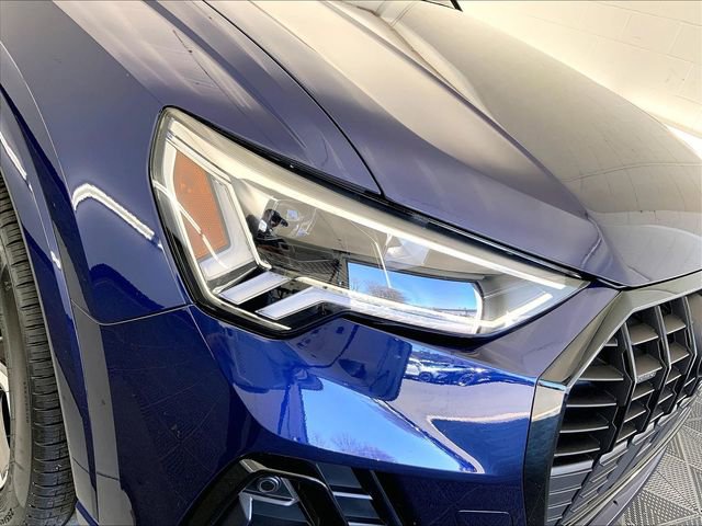 Certified 2025 Audi Q3 2.0T Premium Plus w/ Premium Plus Package image 28