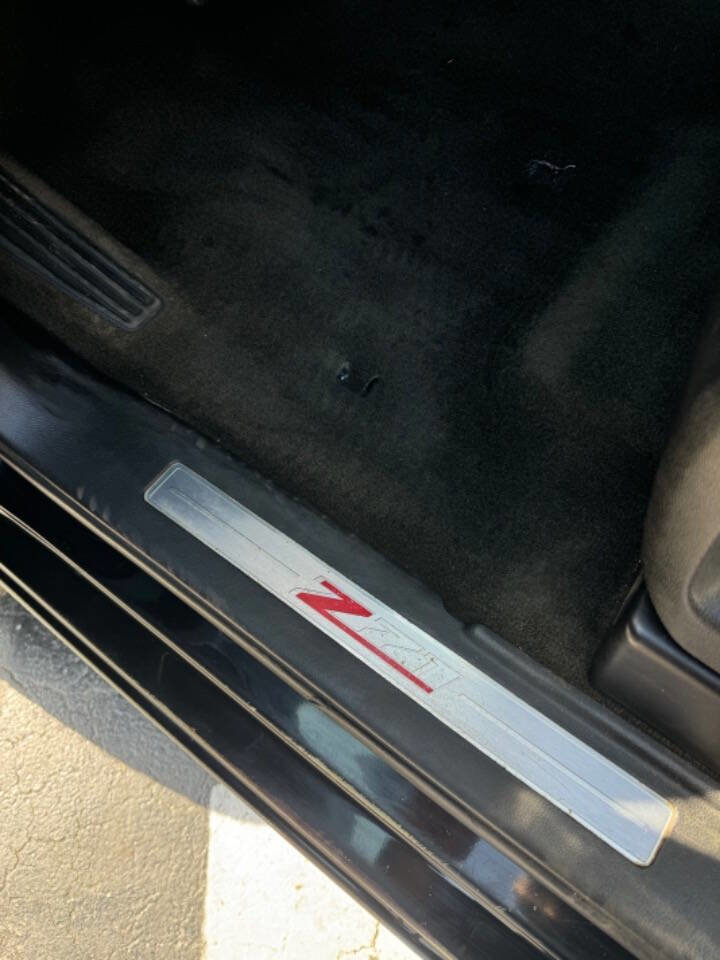 Used 2016 Chevrolet Silverado 2500 LTZ w/ Duramax Plus Package image 4