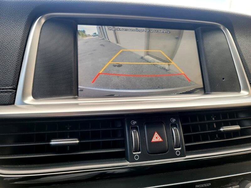 Used 2019 Kia Optima LX FWD image 20