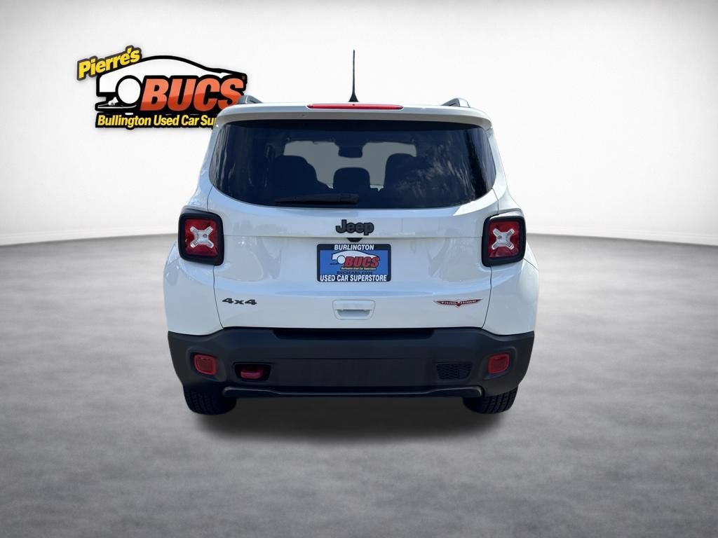 Used 2022 Jeep Renegade Trailhawk AWD/4WD image 4