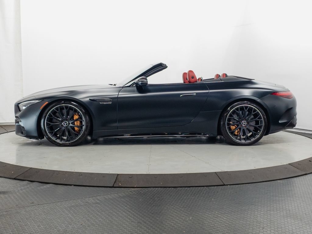 Used 2024 Mercedes-Benz SL 63 AMG S e Performance 4MATIC w/ Manufactur Interior Package image 5