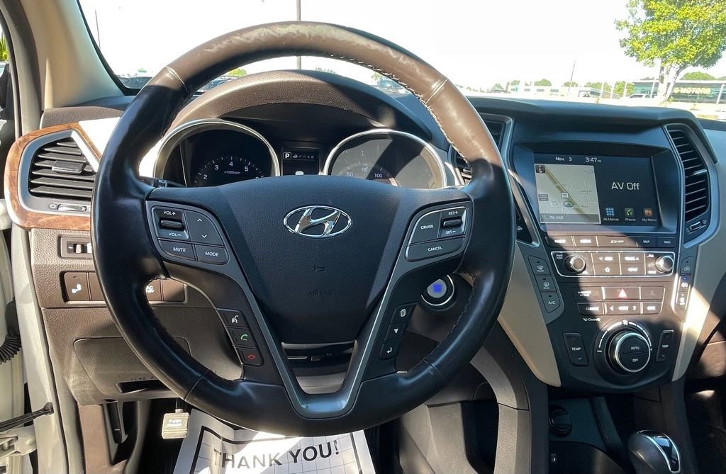 Used 2019 Hyundai Santa Fe XL FWD image 19