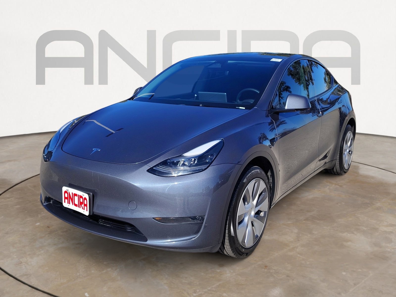 Used 2023 Tesla Model Y Long Range image 9