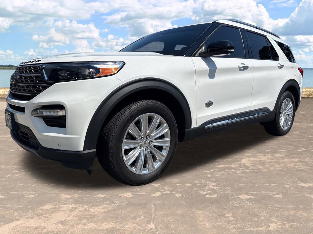 Used 2021 Ford Explorer King Ranch w/ Premium Technology Package AWD/4WD image 2