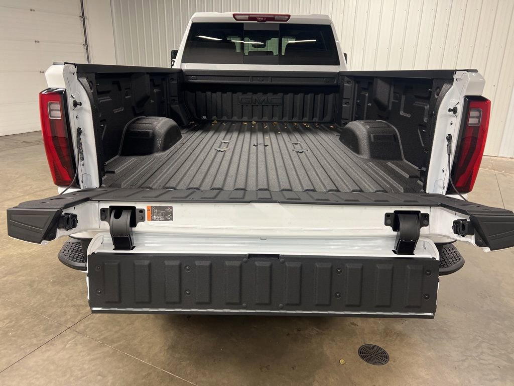 New 2026 GMC Sierra 3500 Denali w/ Denali Reserve Package image 6