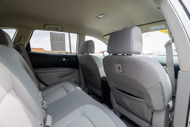 Used 2012 Nissan Rogue SV image 19