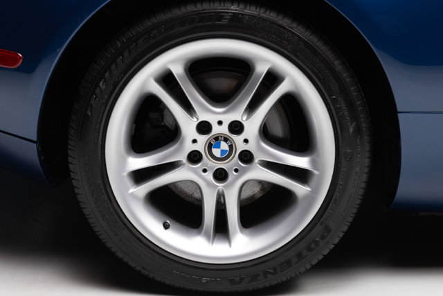 Used 2001 BMW Z8 RWD image 56