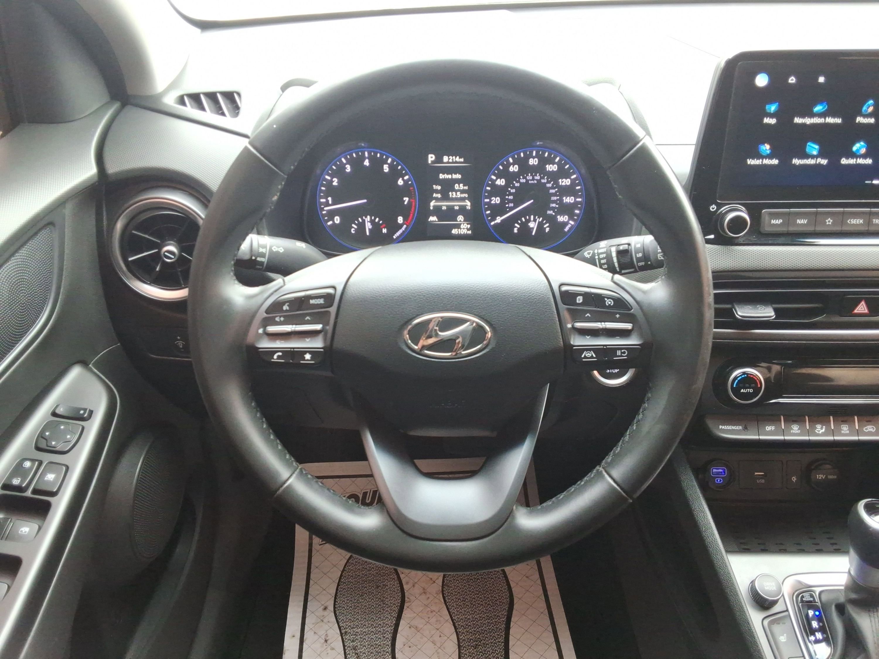 Used 2023 Hyundai Kona SEL w/ Convenience Package image 14