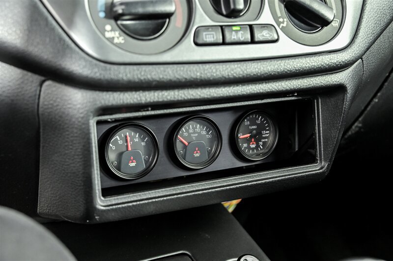 Used 2005 Mitsubishi Lancer Evolution AWD/4WD image 30