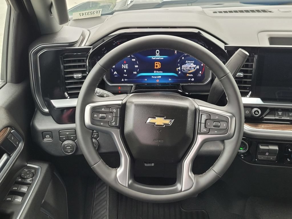 New 2026 Chevrolet Silverado 3500 LT w/ All Star Edition AWD/4WD image 9