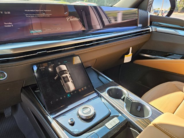 New 2026 Cadillac Escalade Luxury w/ Touring Package AWD/4WD image 21