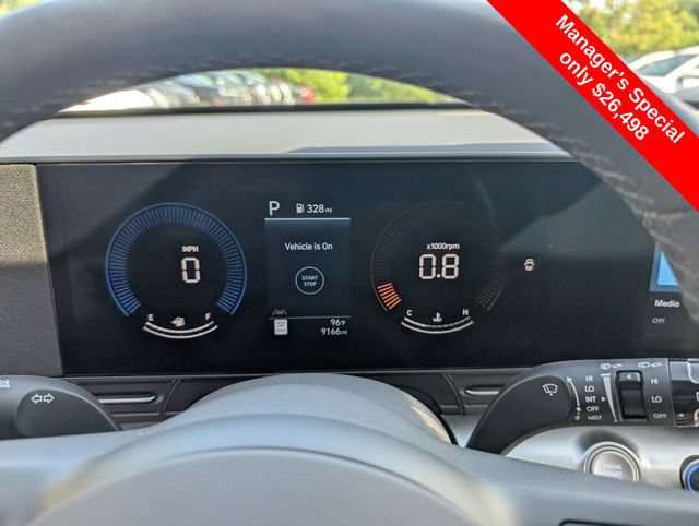 Certified 2025 Hyundai Kona SEL AWD/4WD image 18