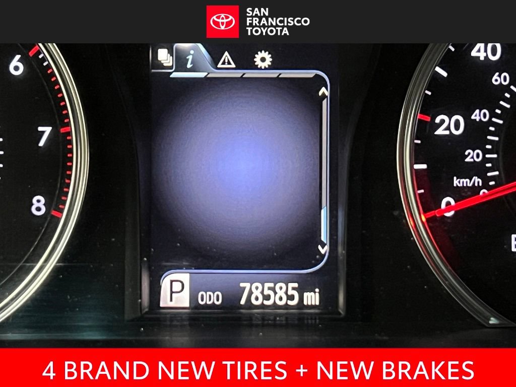 Used 2015 Toyota Camry SE FWD image 30