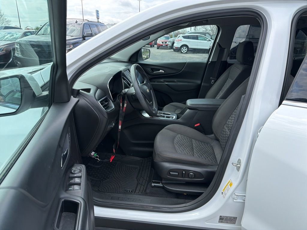 Used 2020 Chevrolet Equinox LT image 6