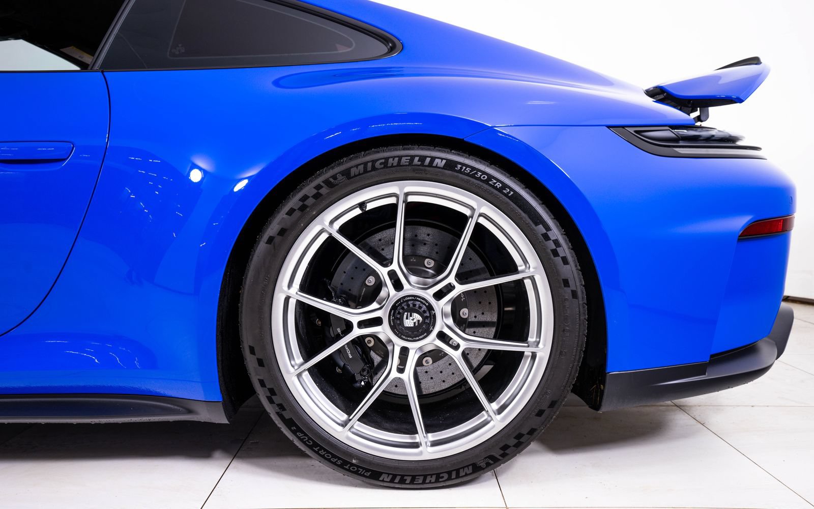 Used 2026 Porsche 911 GT3 RWD image 15