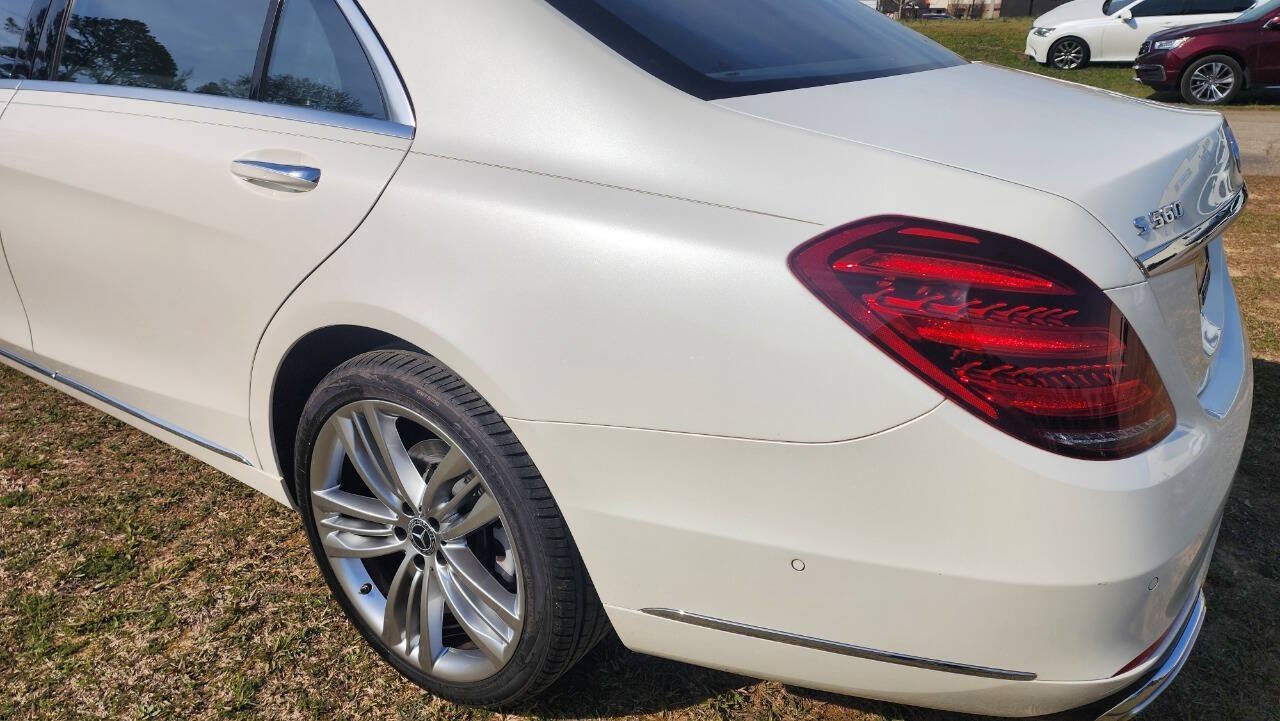 Used 2018 Mercedes-Benz S 560 Sedan image 20