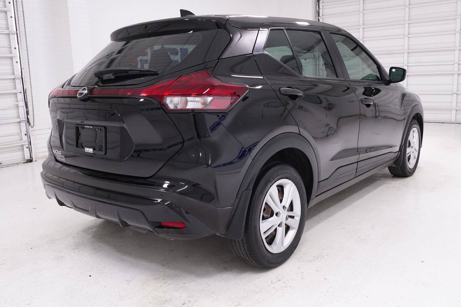 Used 2024 Nissan Kicks S FWD image 28