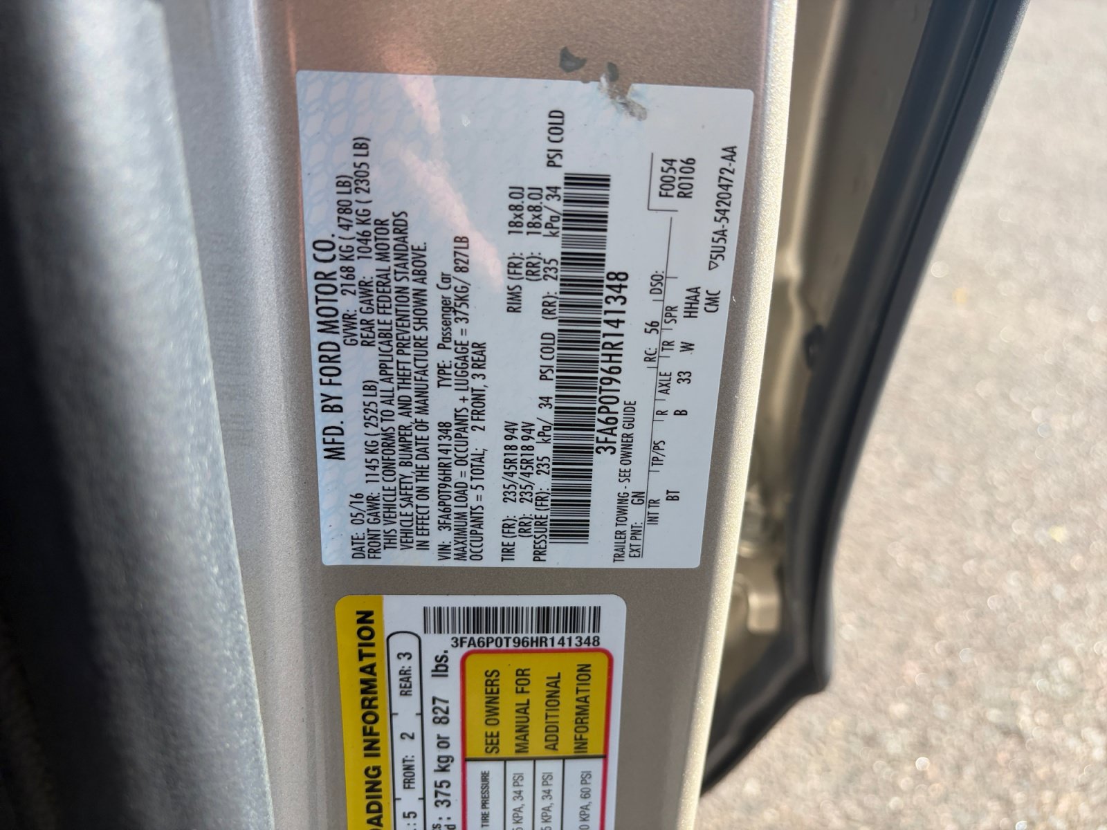 Used 2017 Ford Fusion SE w/ Fusion SE Technology Package AWD/4WD image 33