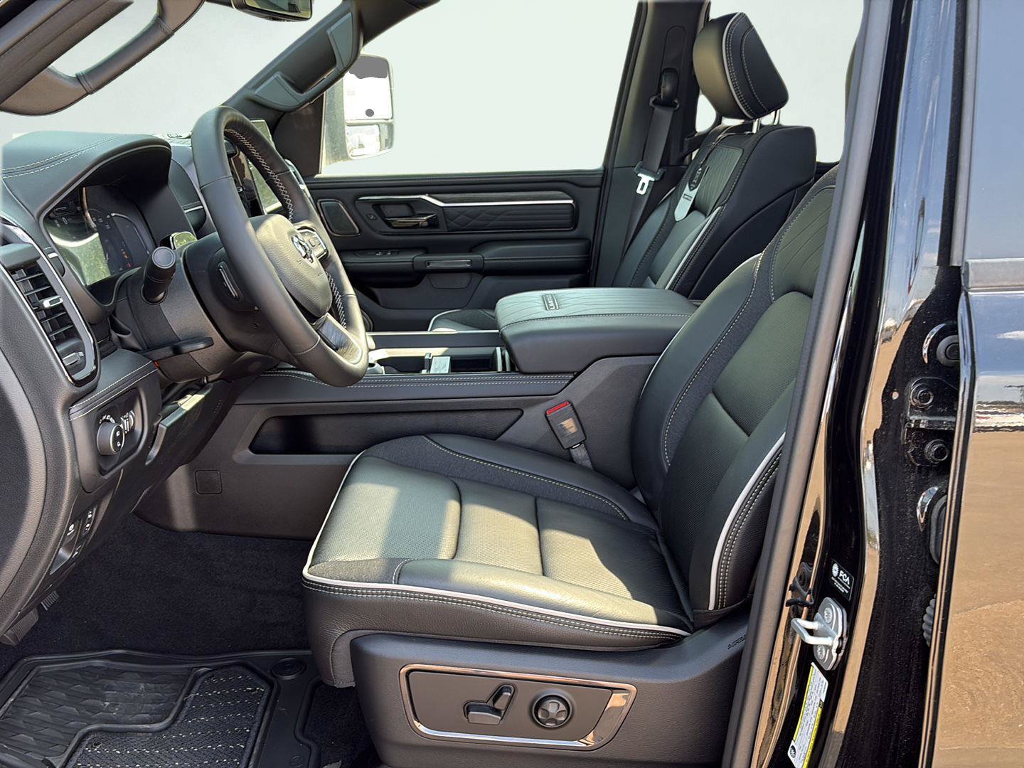 New 2026 RAM 1500 Limited AWD/4WD image 2