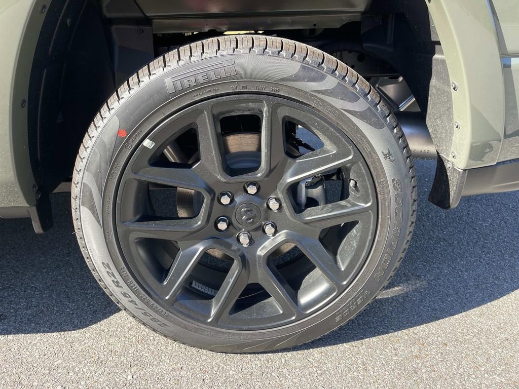 Used 2026 RAM 1500 Laramie w/ Night Edition image 12