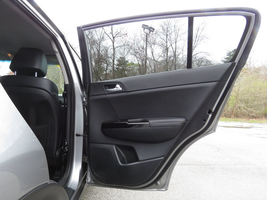 Used 2021 Kia Sportage EX AWD/4WD image 15