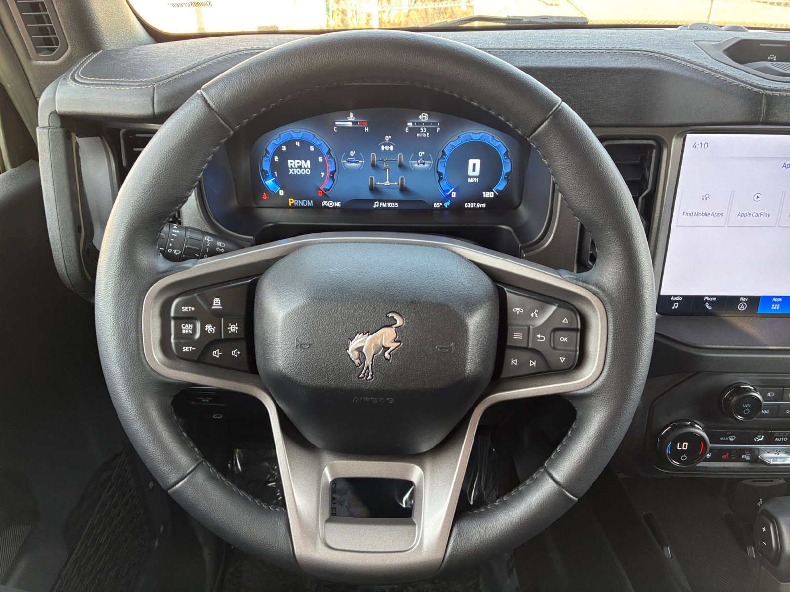 Certified 2025 Ford Bronco Badlands image 9