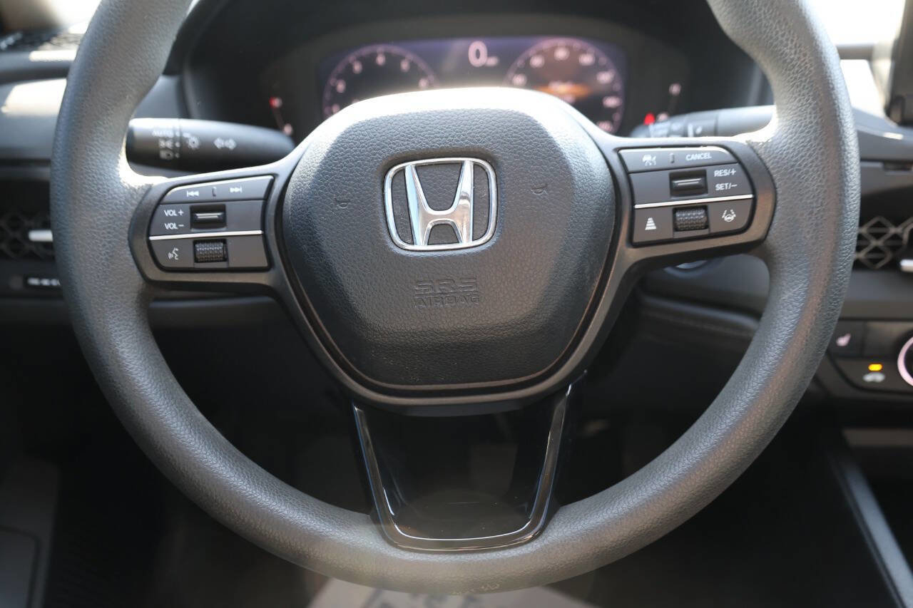 Used 2023 Honda Accord EX image 18