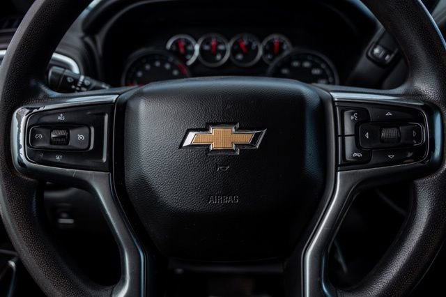 Used 2022 Chevrolet Silverado 2500 LT AWD/4WD image 17