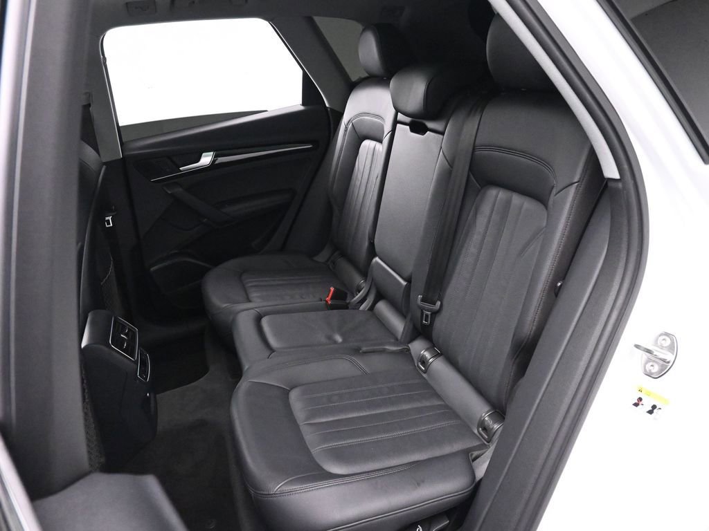 Used 2019 Audi Q5 2.0T Premium Plus AWD/4WD image 19