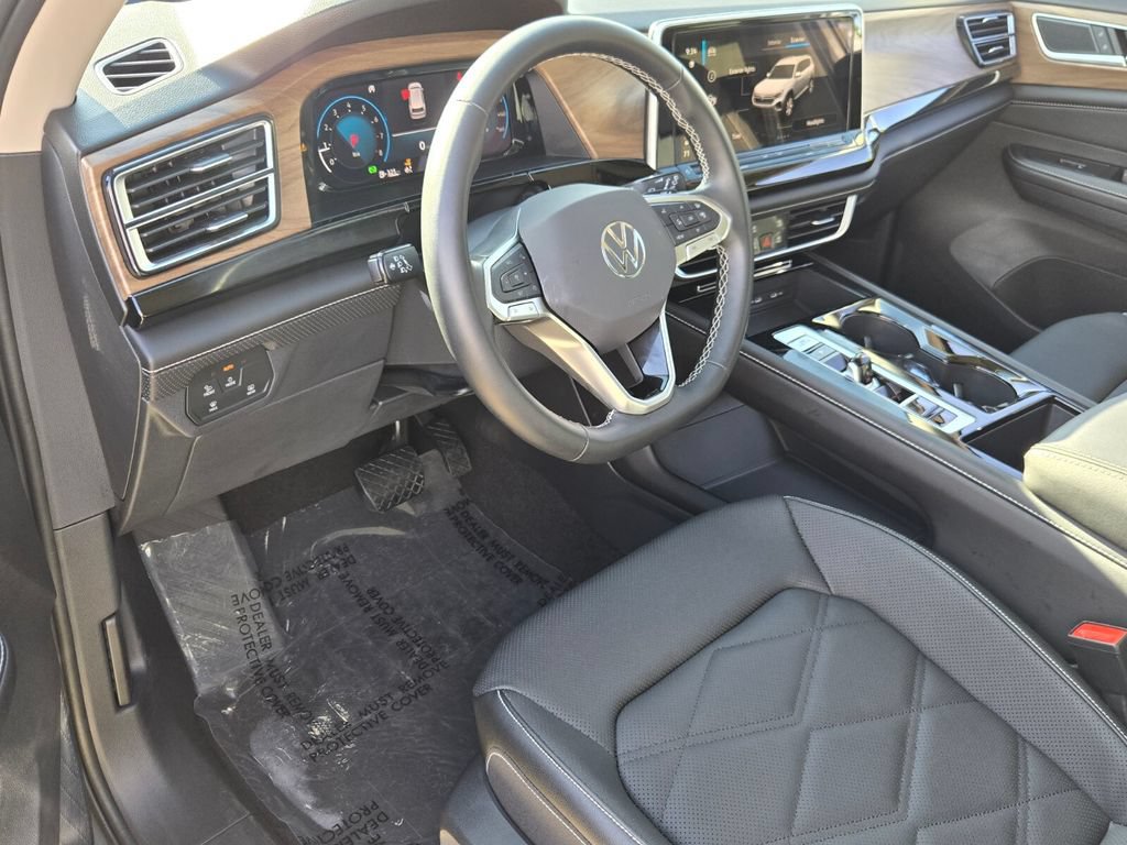 Certified 2026 Volkswagen Atlas SE FWD image 10