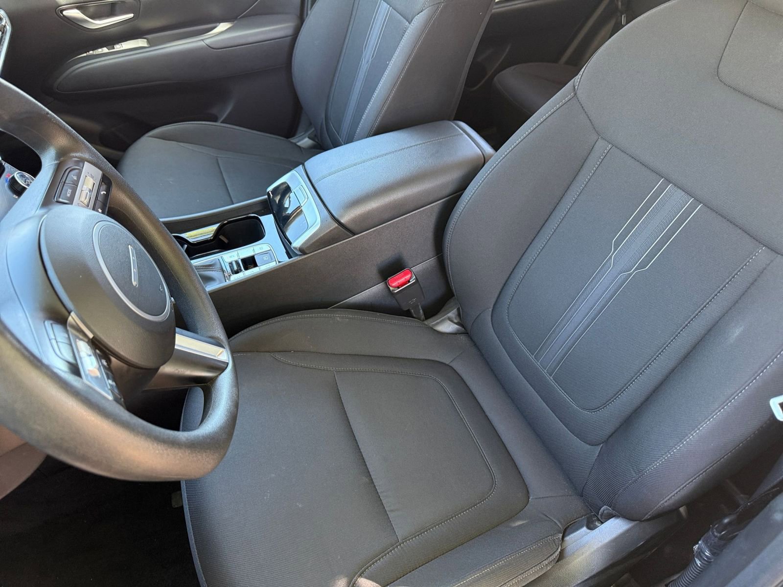 Used 2025 Hyundai Tucson SEL AWD/4WD image 37