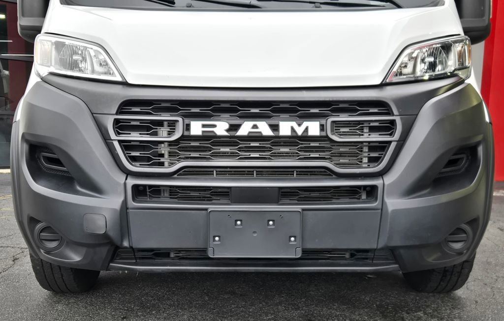 Used 2023 RAM ProMaster 2500 FWD image 11