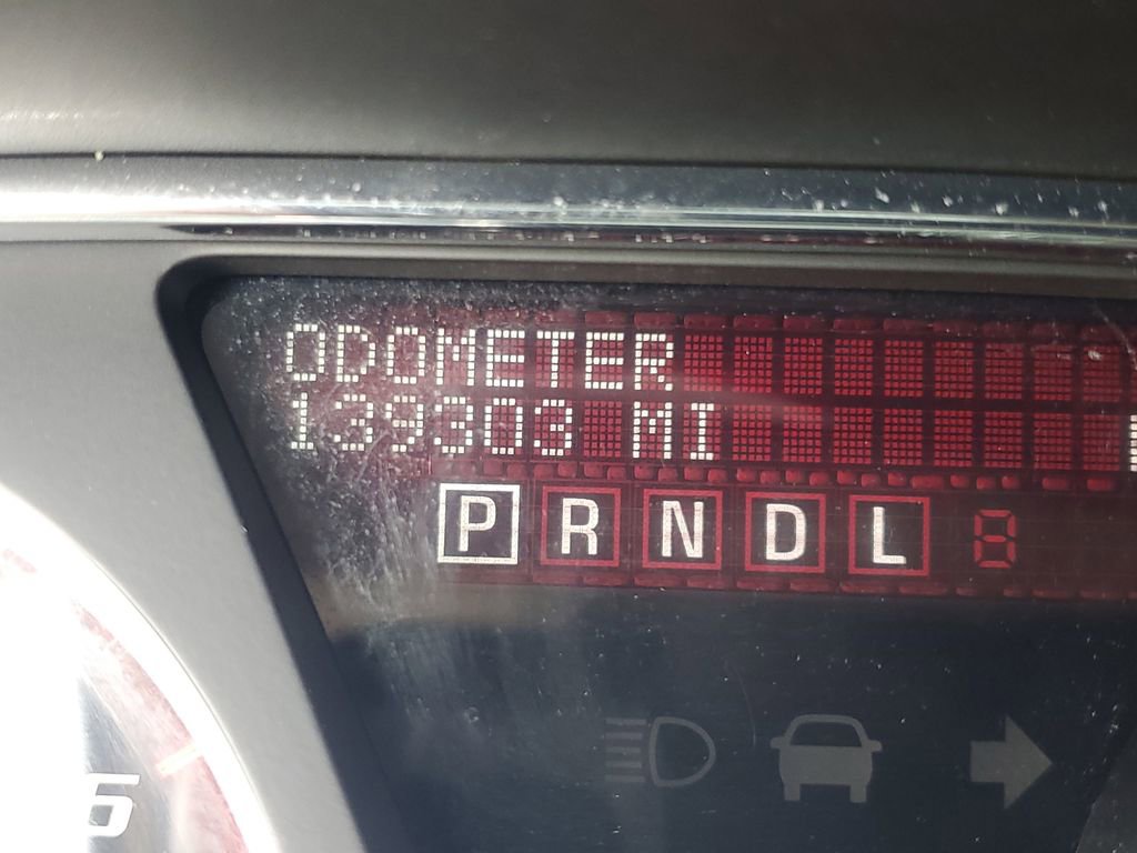 Used 2016 GMC Acadia SLT w/ Open Road Package AWD/4WD image 26