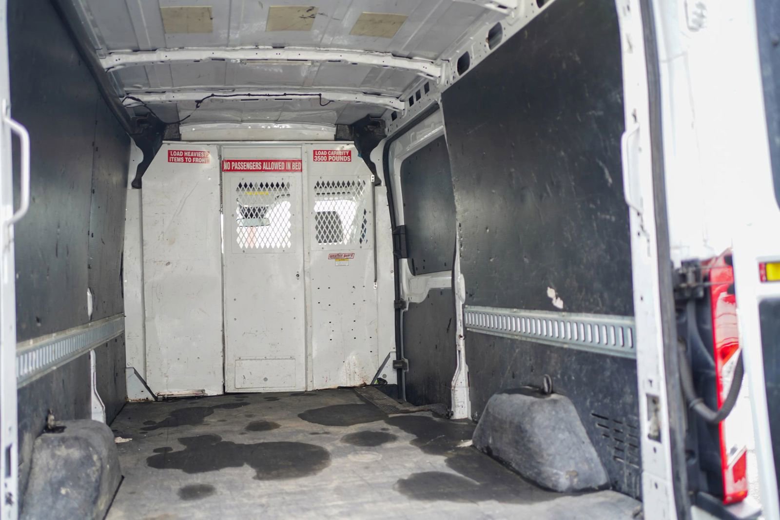 Used 2018 Ford Transit 350 148 Medium Roof image 18